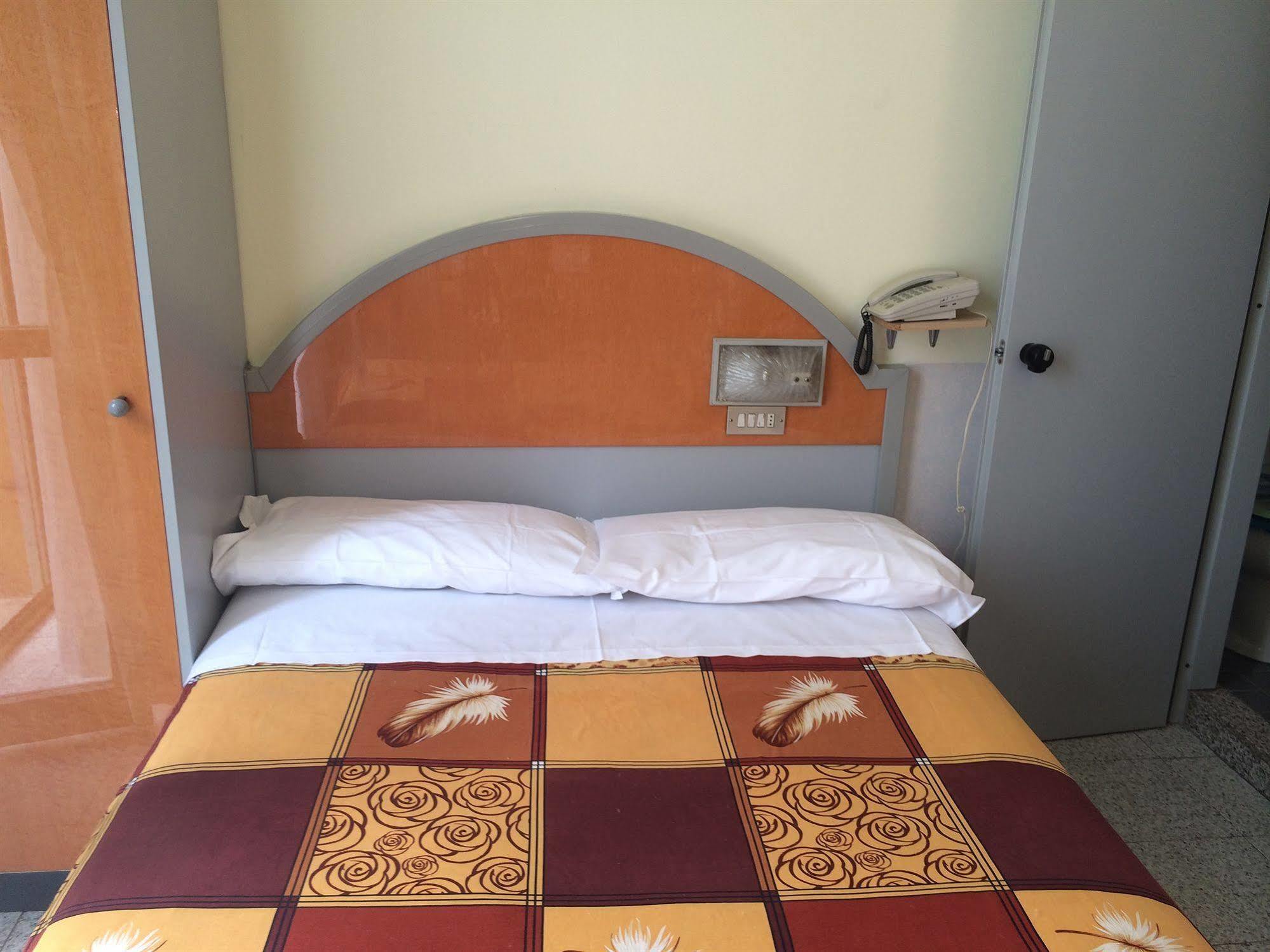 Hotel Mazzini Letojanni Exterior photo
